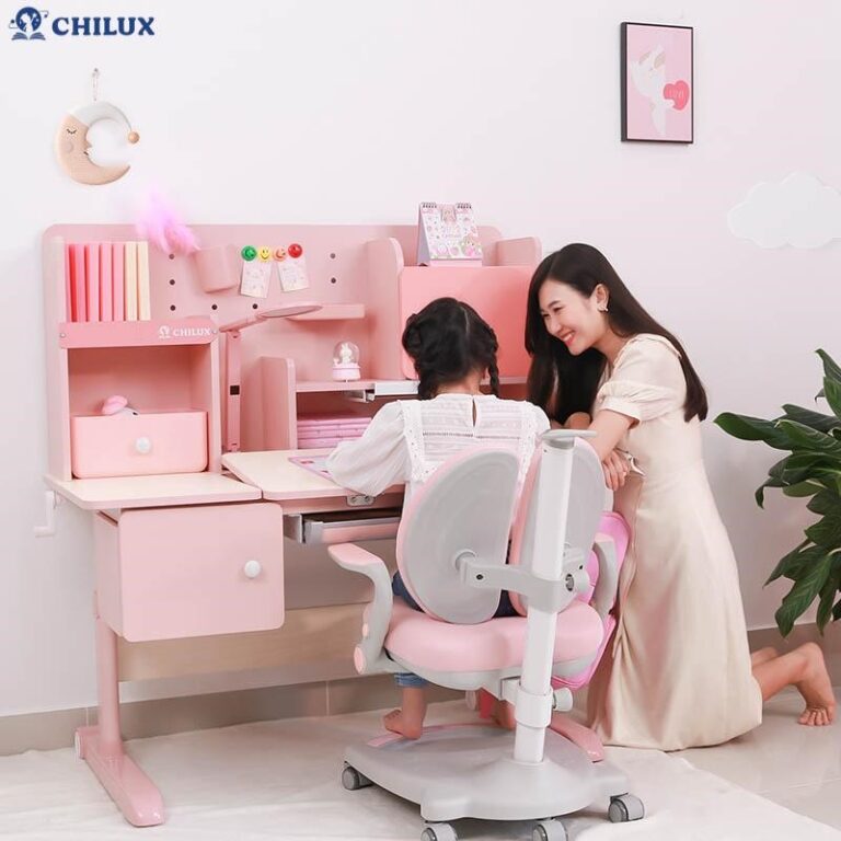 Chilux hướng dẫn chọn mẫu bàn học cho bé gái và bố trí bàn xinh xắn